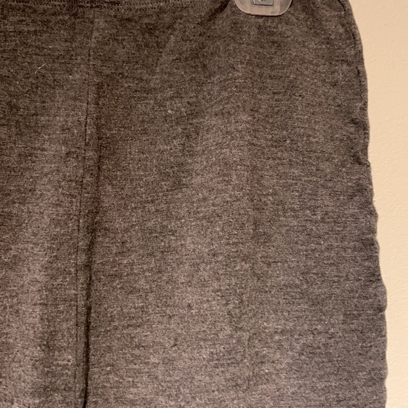 🔥🔥🔥American Apparel Viscose Pencil Skirt. Grey Size M. - Picture 4 of 5
